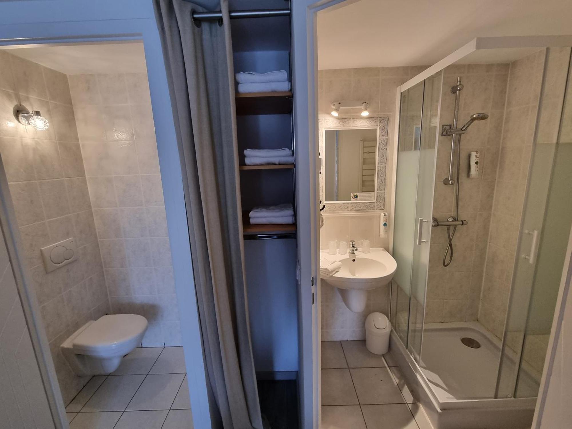 Cit'Hotel Les Atlantes مُدي الغرفة الصورة